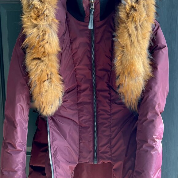Mackage Burgundy Down Coat with Natural Fur Trip - Exce Condition, Size L-10 - Picture 4 of 10